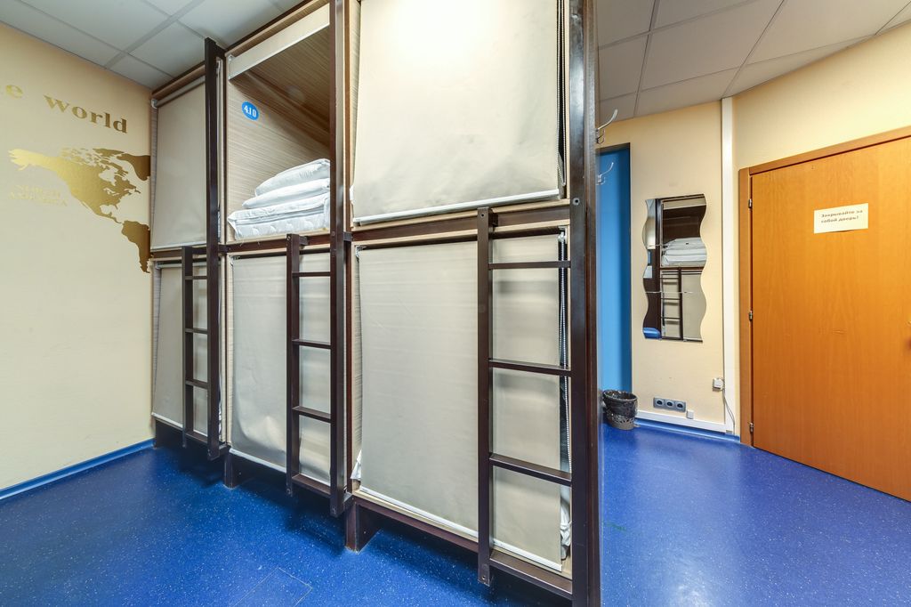 Никитская капсула — Многоместный смешанный номер уютная и комфортная капсула