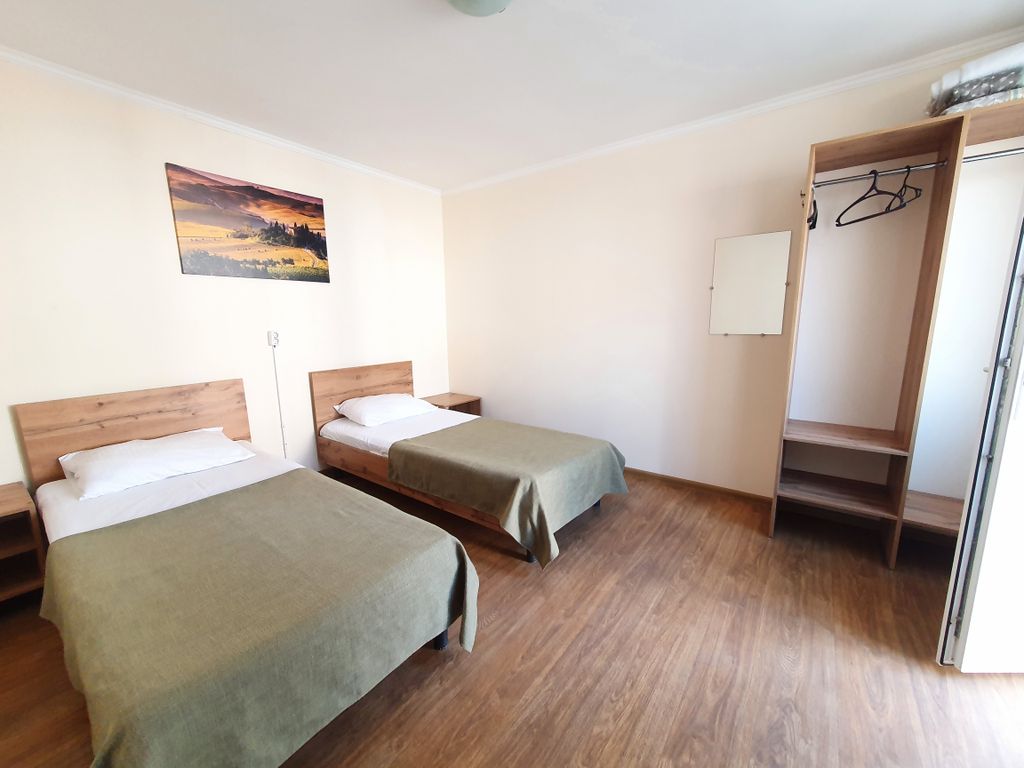 Вятка — Двухместный номер с 2 отдельными кроватями эконом