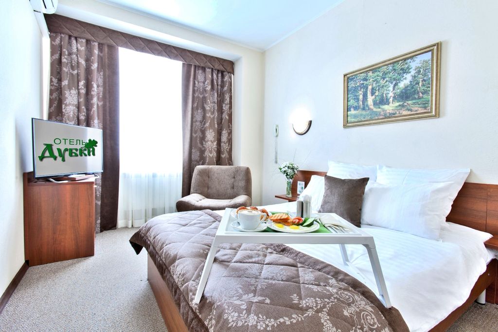 Дубки — Двухместный номер с 1 кроватью люкс