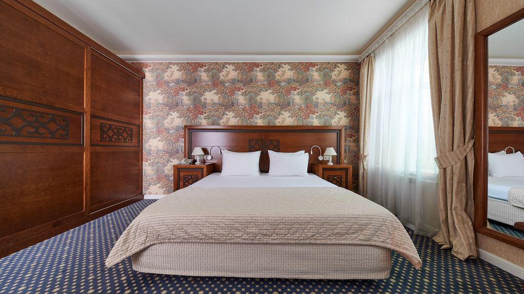 Блюз — Двухместный номер с 1 кроватью люкс