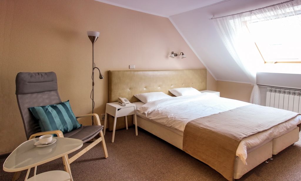 Адрес — Двухместный номер с 1 кроватью большой или с двумя раздельными кроватями