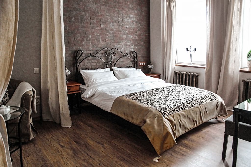 Адрес — Двухместный номер с 1 кроватью люкс