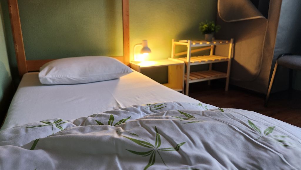 Ростов — Семейный номер эконом с видом на город