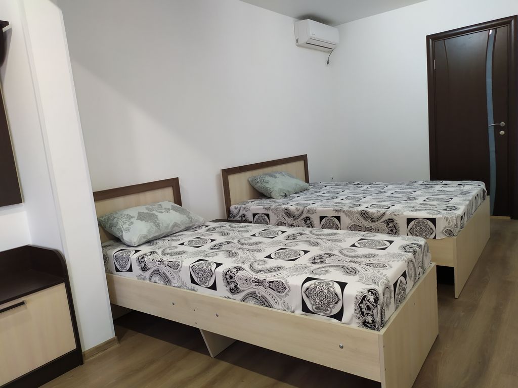 "На Шмидта" — Трёхместный номер стандарт