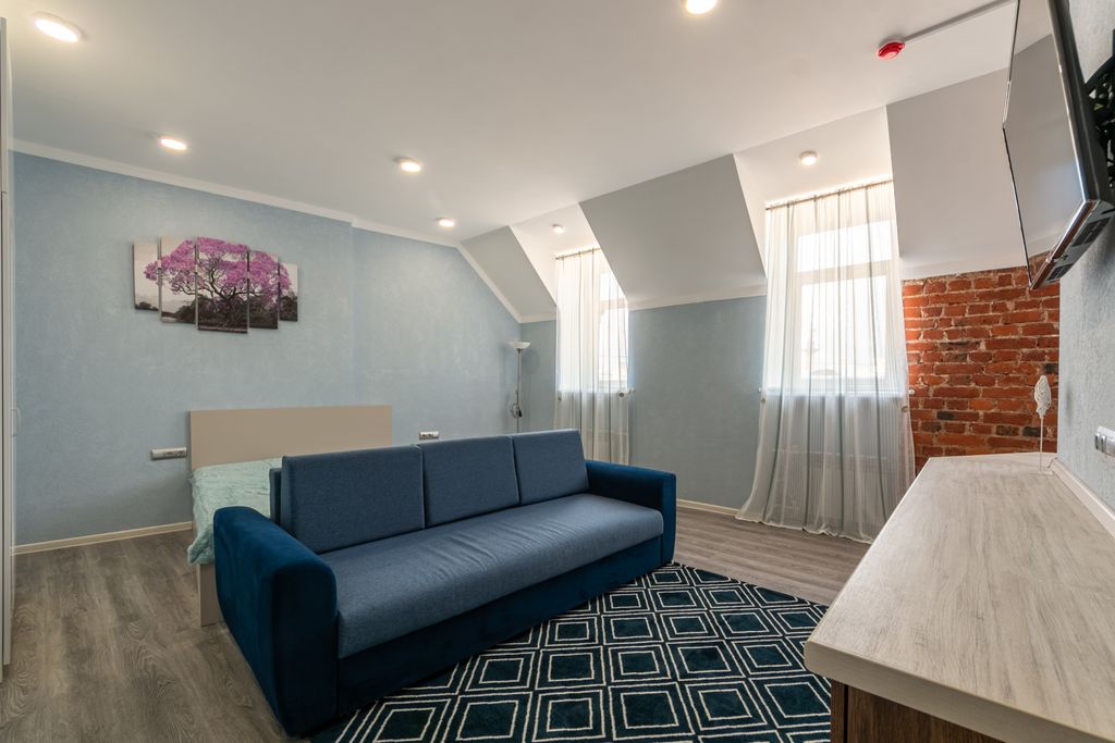 Виктория Лидваль — Апартаменты 7