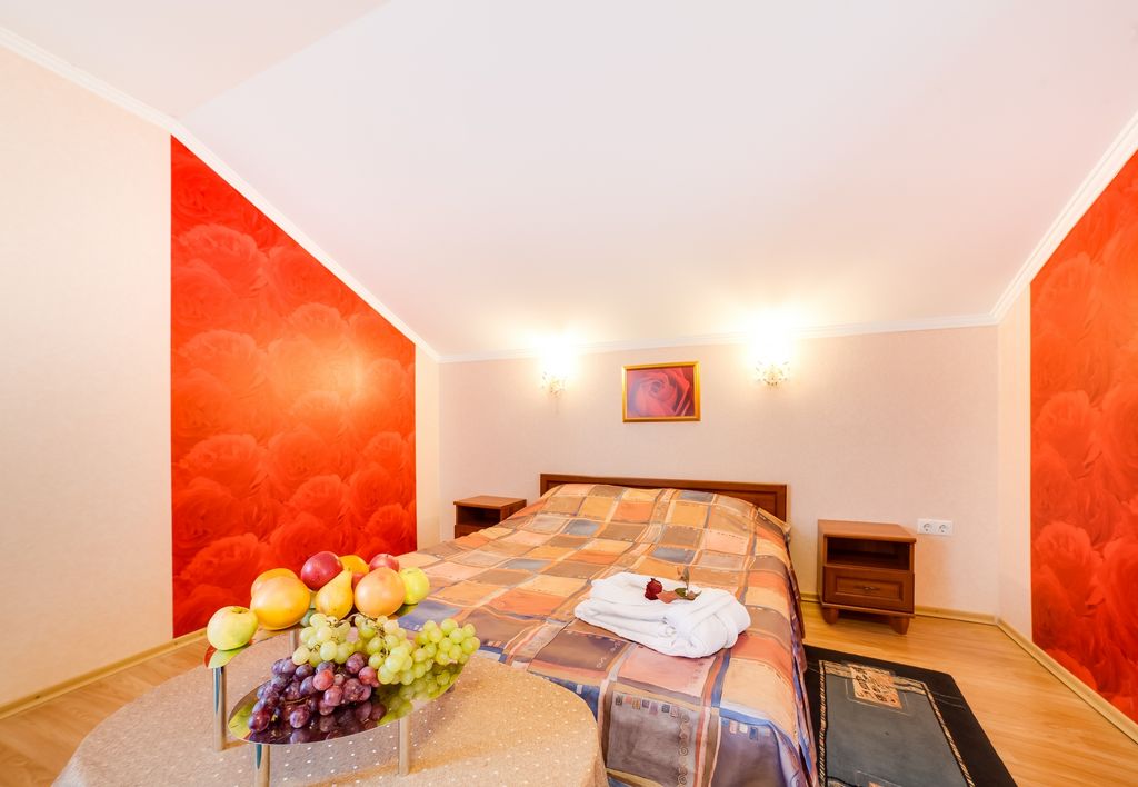 Апартаменты Херсонес — Усадьба скульптора