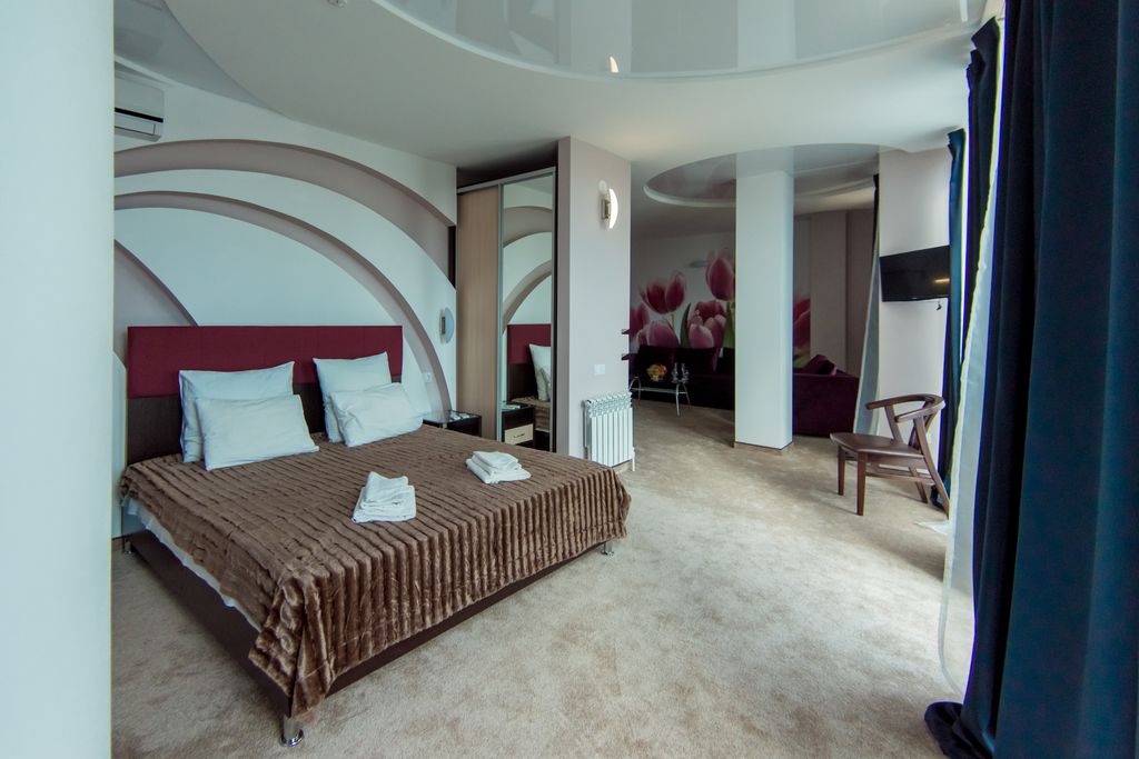 Сristal — Семейный номер Люкс 2А