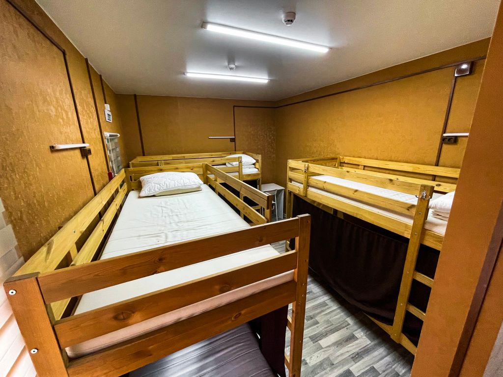 Купеческий дворъ — Многоместный женский номер 6-местный