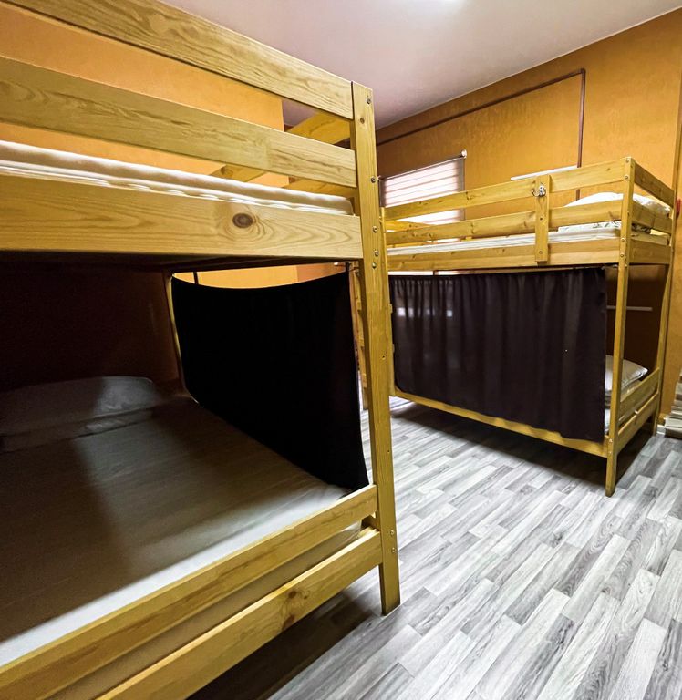 Купеческий дворъ — Многоместный смешанный номер 8-местный для мужчин и женщин