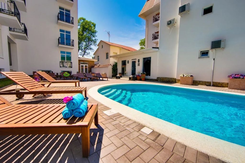 Голубая Лагуна — Двухместный номер с 1 кроватью улучшенный стандарт с балконом