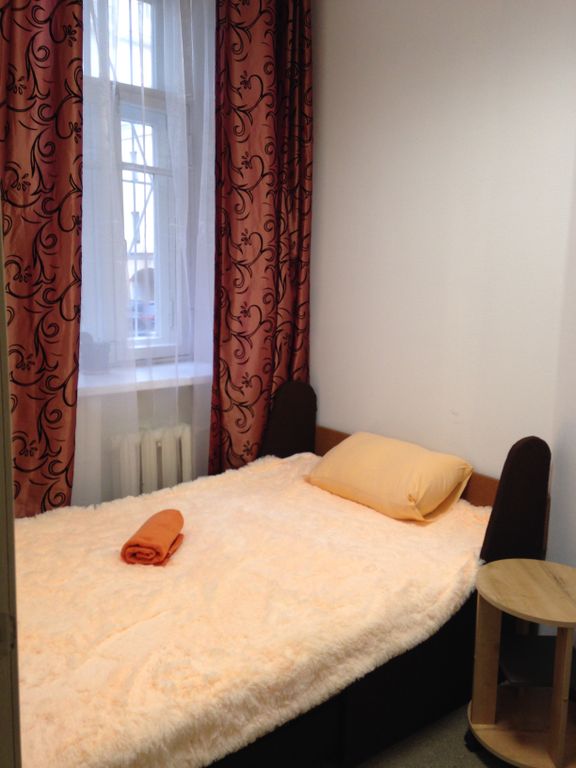 Пара Тапок — Одноместный номер эконом