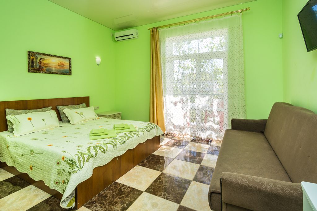 Георич — Четырёхместный номер люкс