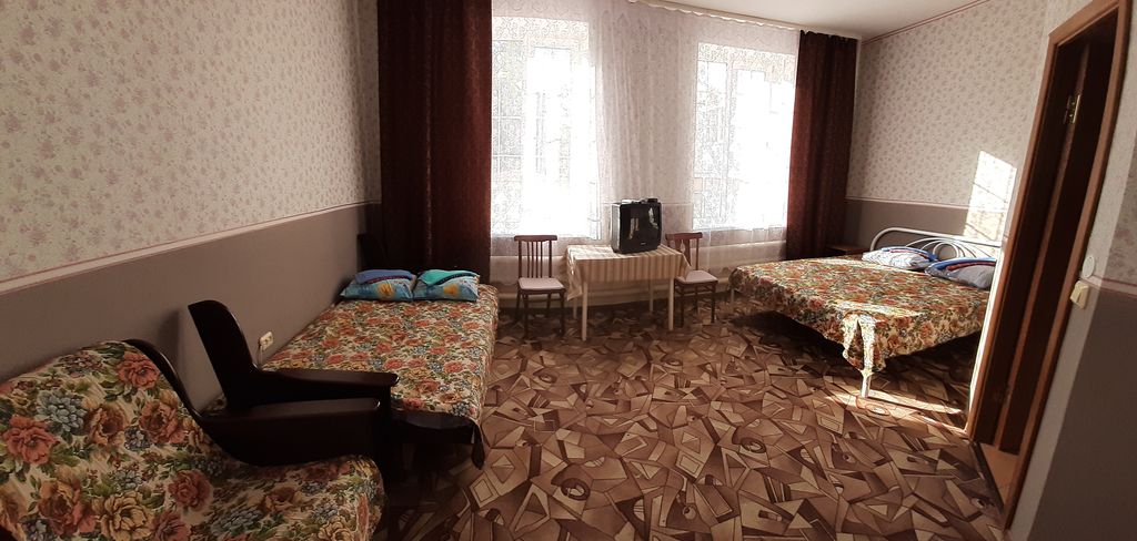 Ангелина — Трёхместный номер стандарт