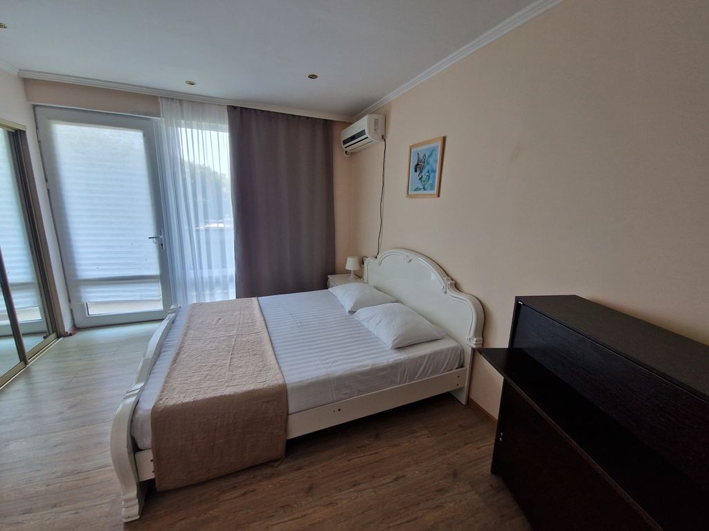 Анастасия — Семейный номер люкс с видом на море