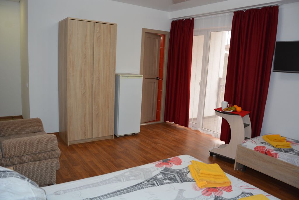 Магнолия-2 — Четырёхместный номер стандарт