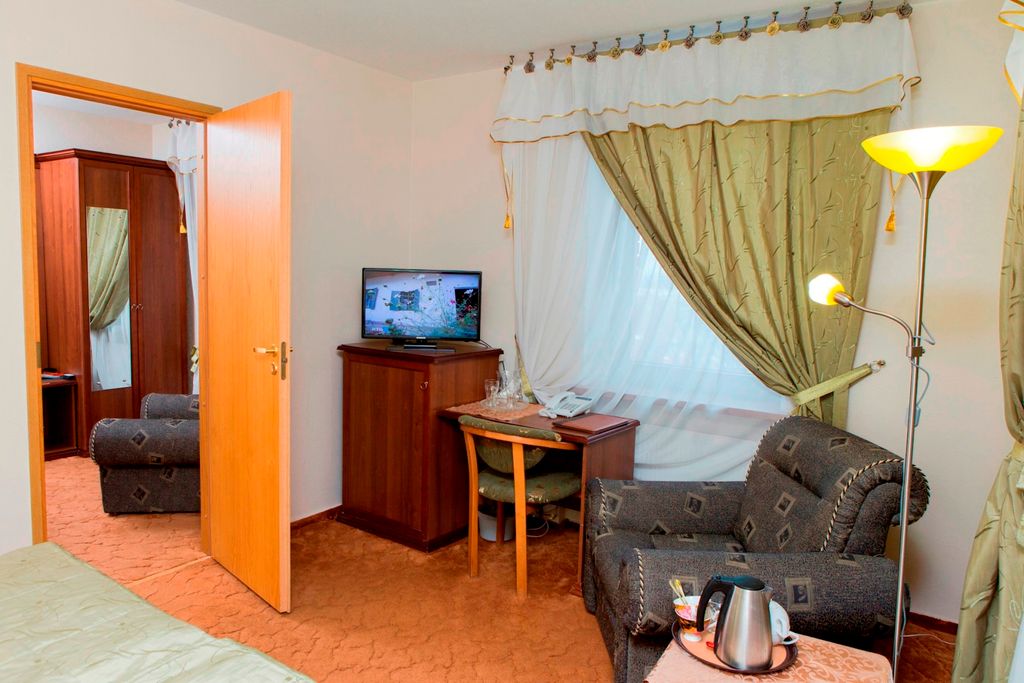 Мономах — Апартаменты полулюкс