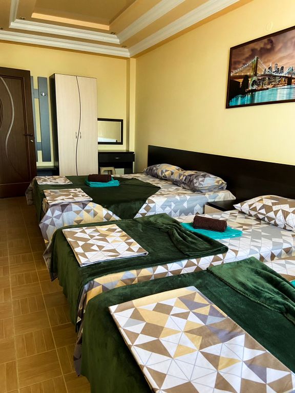 Камела — Семейный номер двухкомнатный стандарт