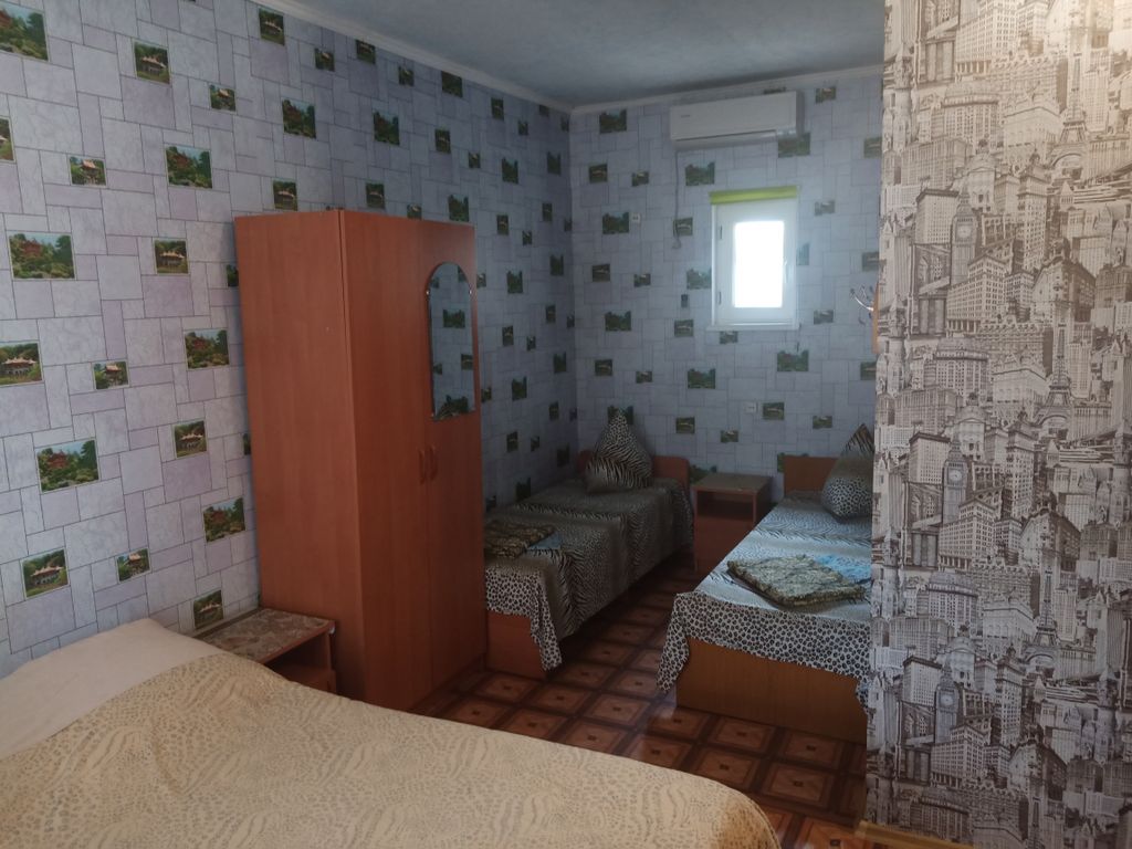 Виктория — Четырёхместный номер стандарт