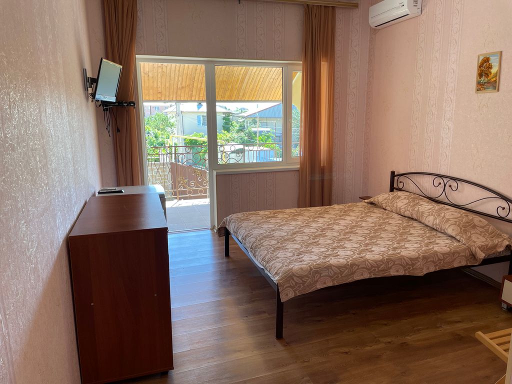 Джанхаус — Двухместный номер с 1 кроватью стандарт с отдельным входом