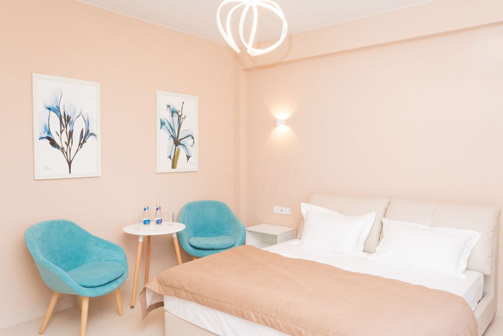 Атлантис — Двухместный номер с 1 кроватью улучшенный с видом на город