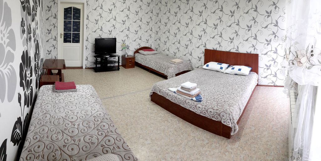 Гулливер — Трёхместный номер комфорт