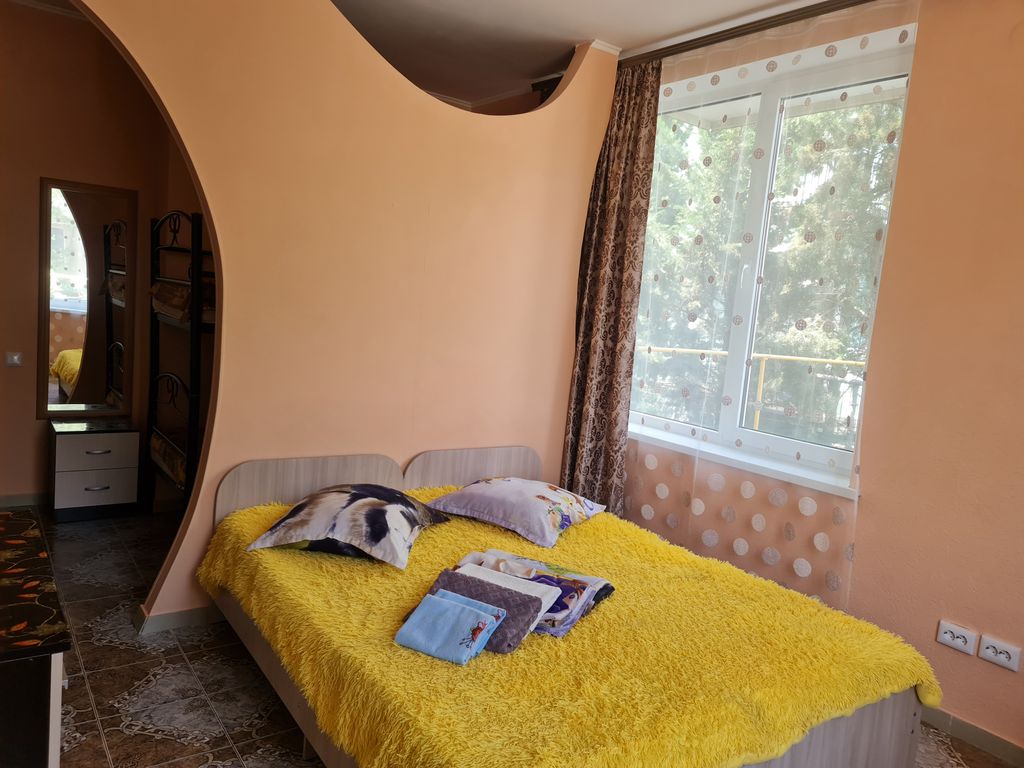 ДельфиниЯ — Четырёхместный номер стандарт