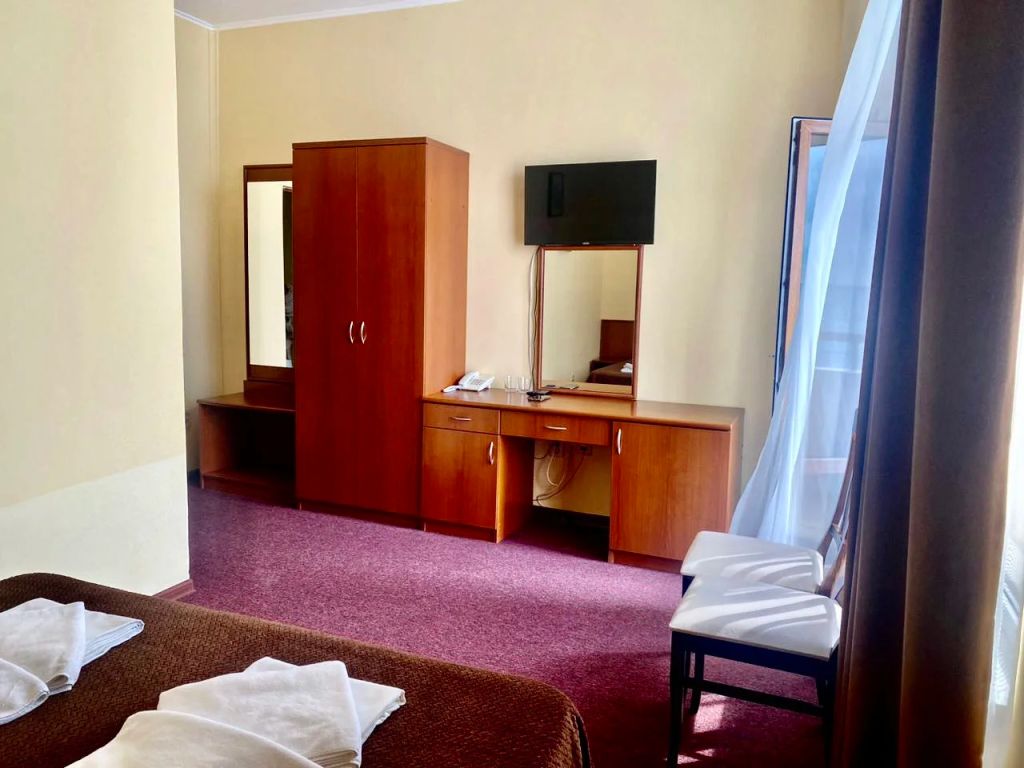 Морской клуб — Двухместный номер с 2 отдельными кроватями стандарт с видом на горы