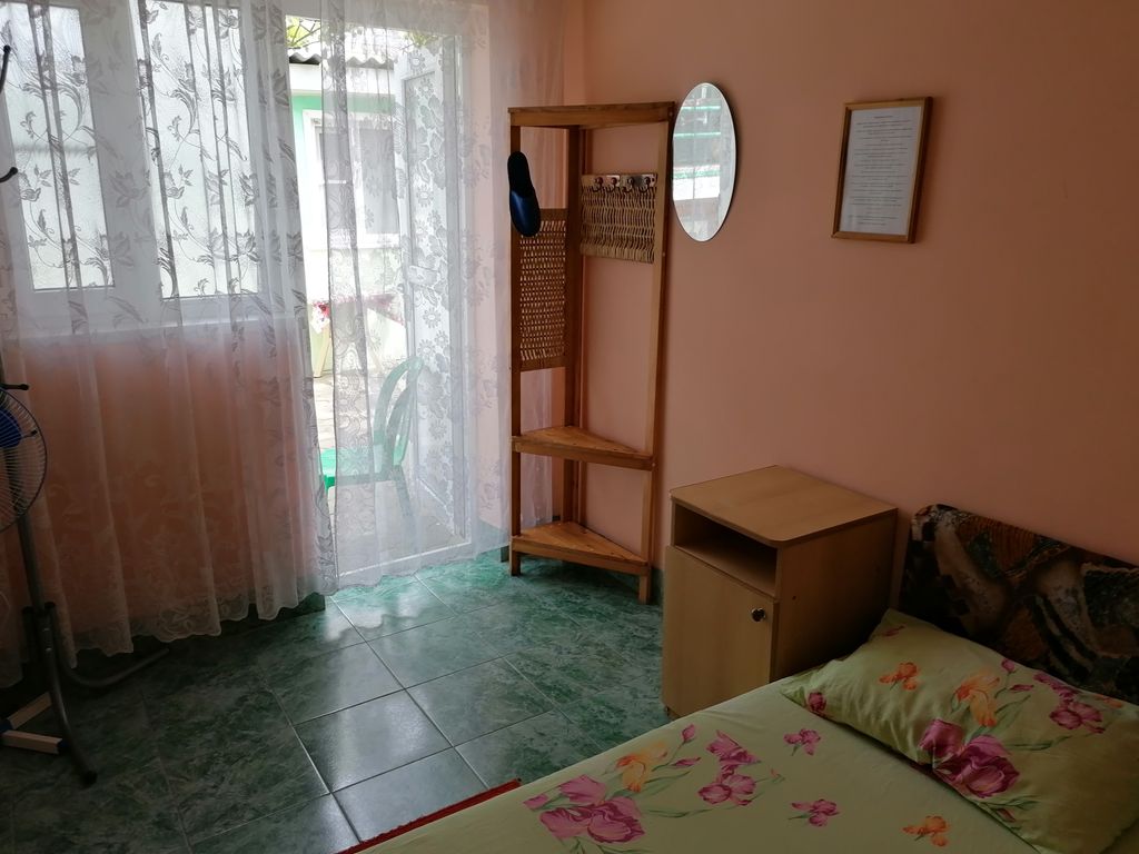 Сказочный мир — Двухместный номер с 2 отдельными кроватями эконом №10; 11; 12