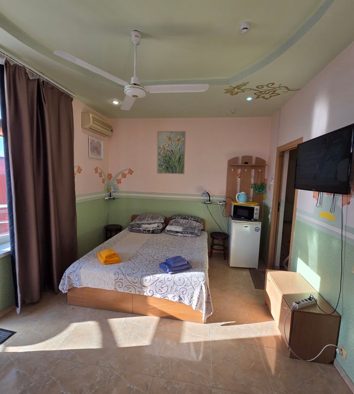 Сказка — Двухместный номер с 2 отдельными кроватями 4 полулюкс с балконом