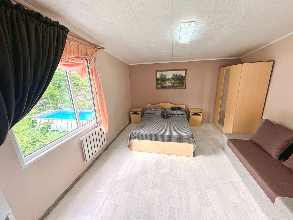 ДимИль — Четырёхместный номер стандарт с видом на горы