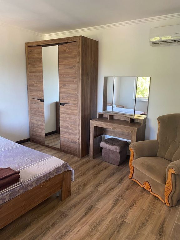 Испанский дворик — Семейный номер люкс с видом на море