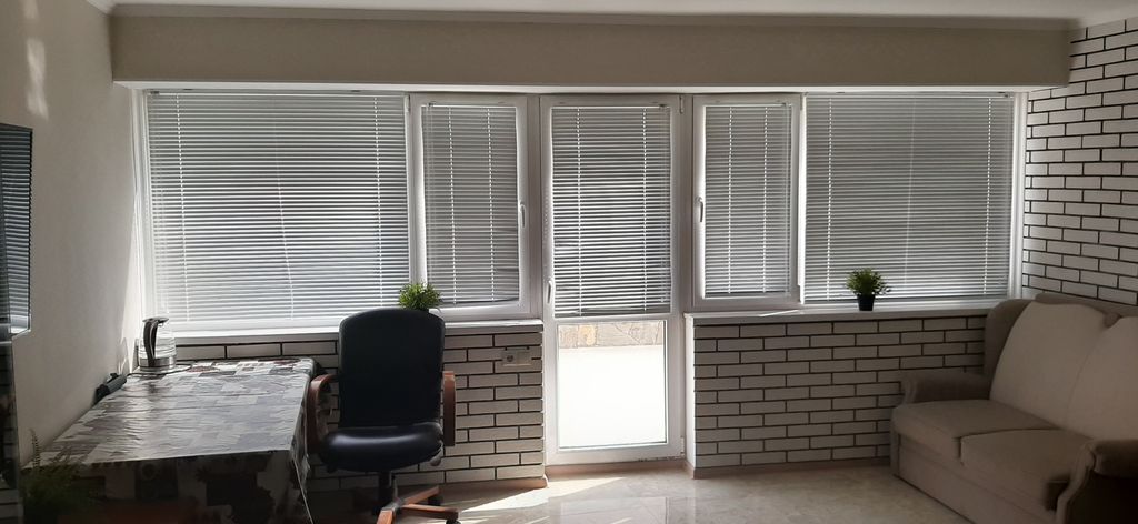 Russian Flag — Семейный номер люкс с видом на горы