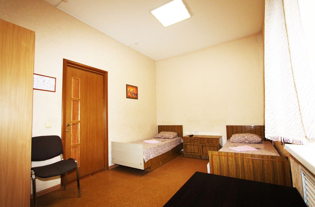 Med — Двухместный номер с 2 отдельными кроватями улучшенный с видом на город