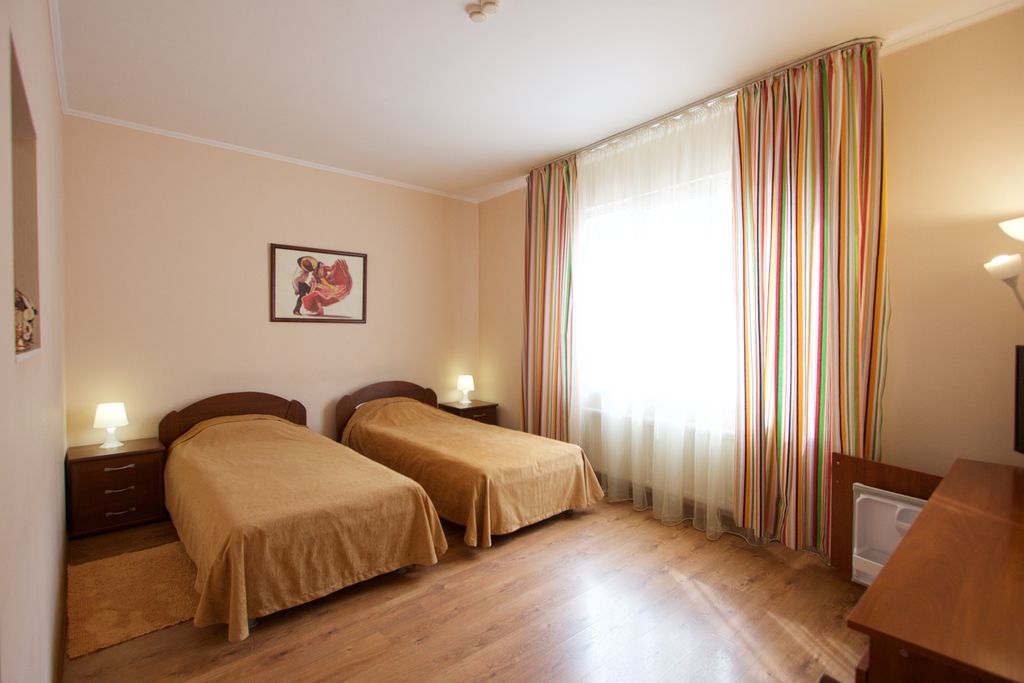 Одиссея — Двухместный номер с 2 отдельными кроватями стандарт