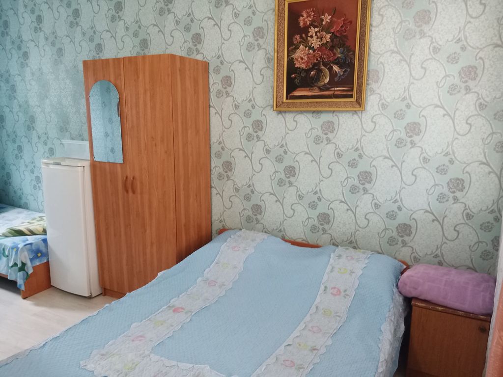 Виктория — Трёхместный номер стандарт