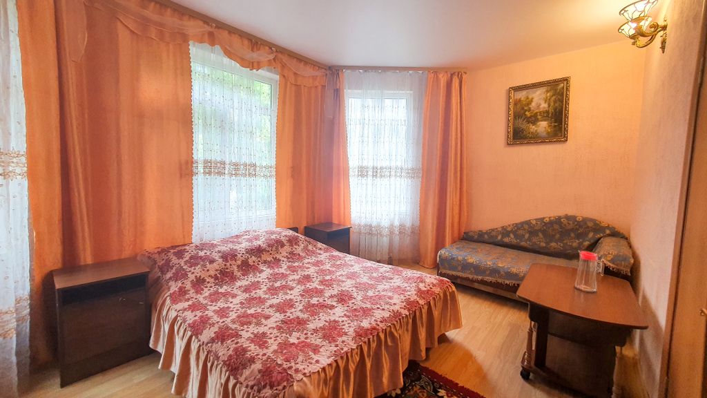 У Татьяны — Трёхместный номер стандарт