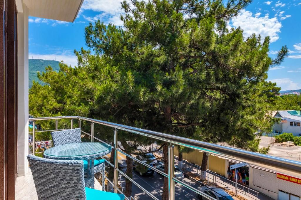 Мари — Двухместный номер с 1 кроватью люкс с балконом