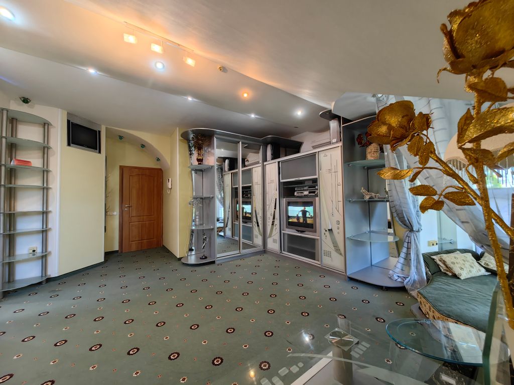 Сота — Четырёхместный номер боинг № 8