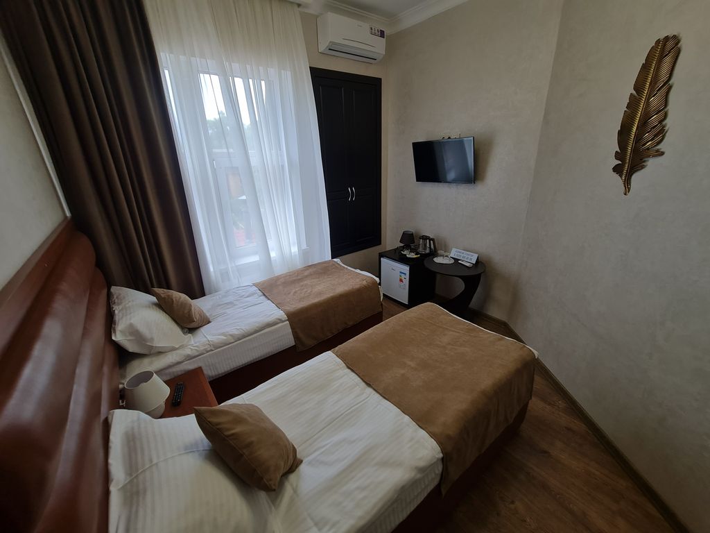 Зеркальный — Двухместный номер с 2 отдельными кроватями Стандарт