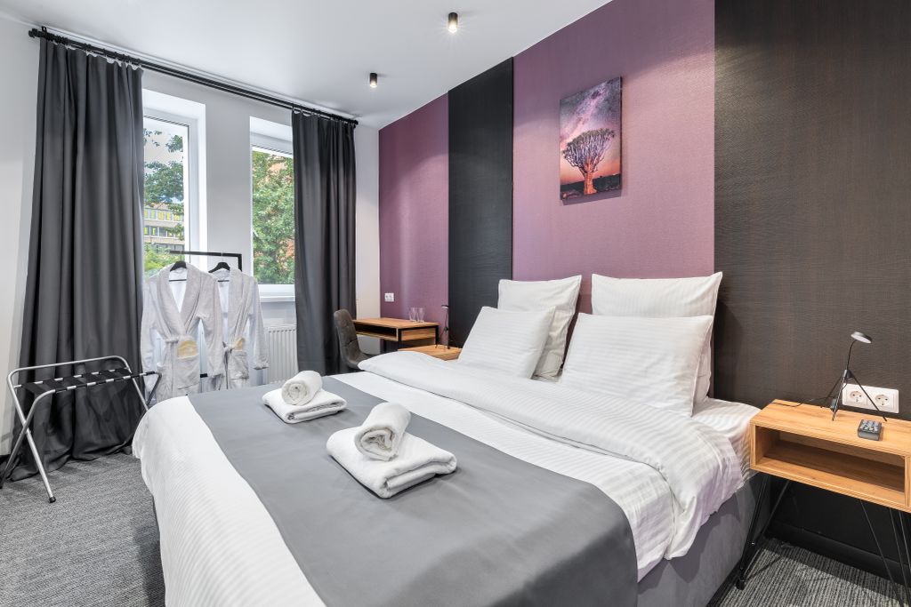 Neozoom 4* — Двухместный номер с 1 кроватью стандарт