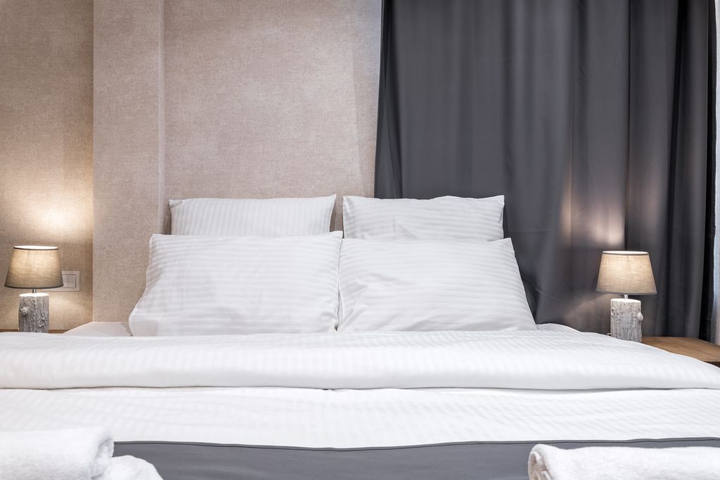 Neozoom 4* — Двухместный номер с 2 отдельными кроватями стандарт