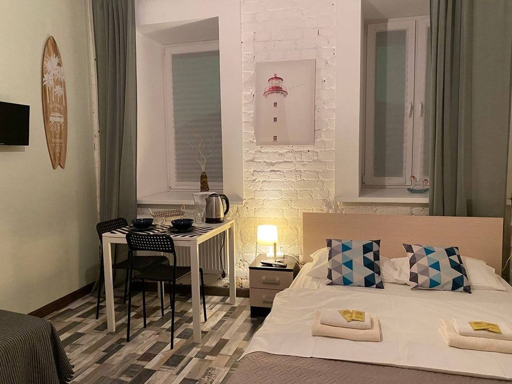 Boho Loft Hotel Nevsky — Двухместный номер с 1 кроватью и креслом-кроватью с собственной ванной комнатой в уютном миниотеле