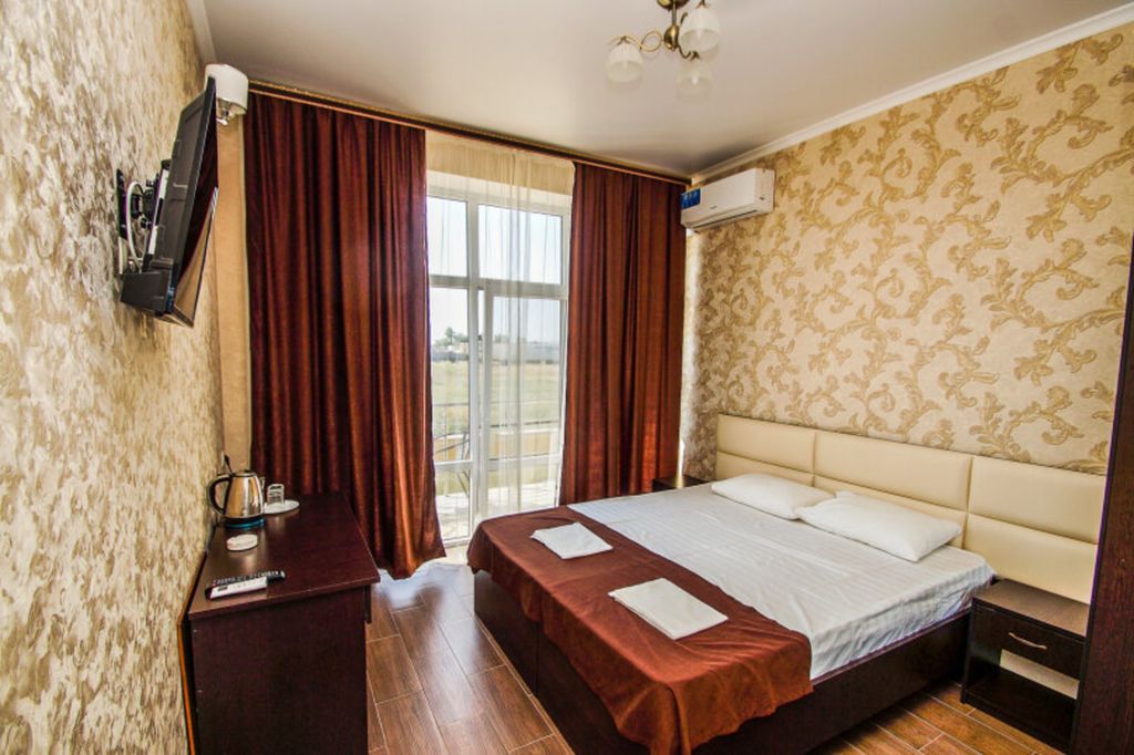 Gold Hotel — Двухместный номер с 1 кроватью улучшенный