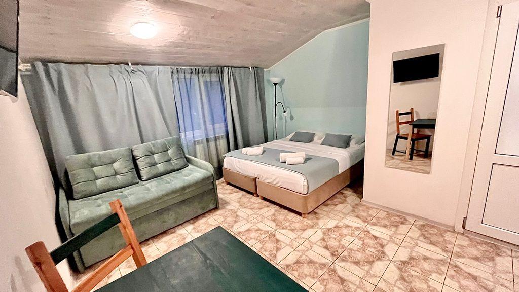 Villa Koronello — Семейный номер семейный ( 1*2,0 сп + 2х местн.диван + кресло-кровать)