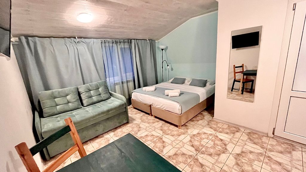 Villa Koronello — Семейный номер семейный ( 1*2,0 сп + 2х местн.диван + кресло-кровать)