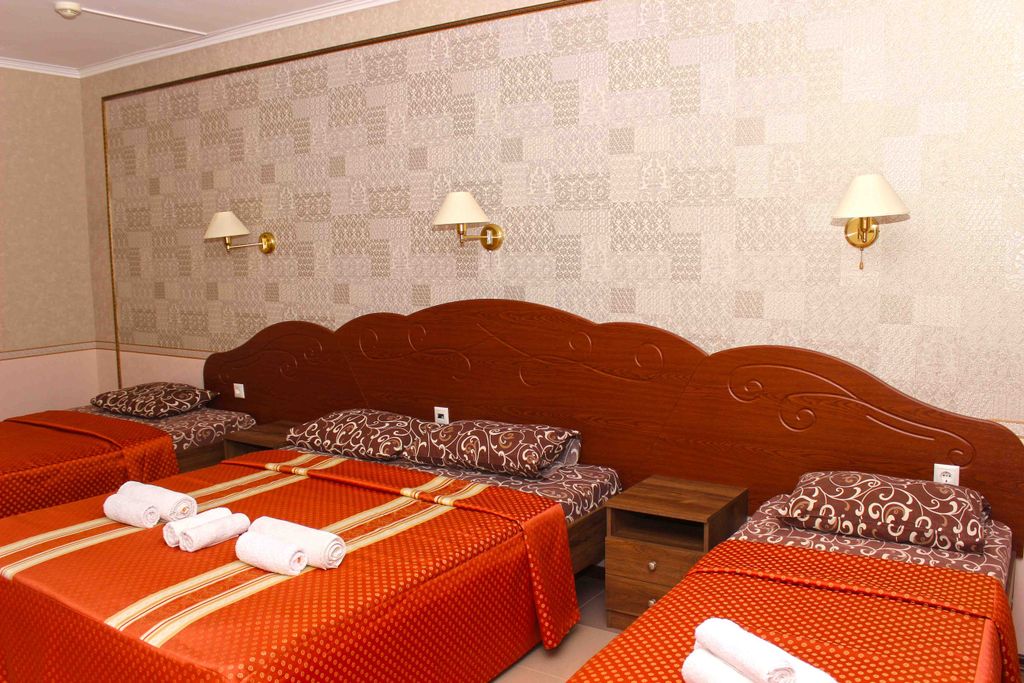 Южная ночь — Четырёхместный номер люкс