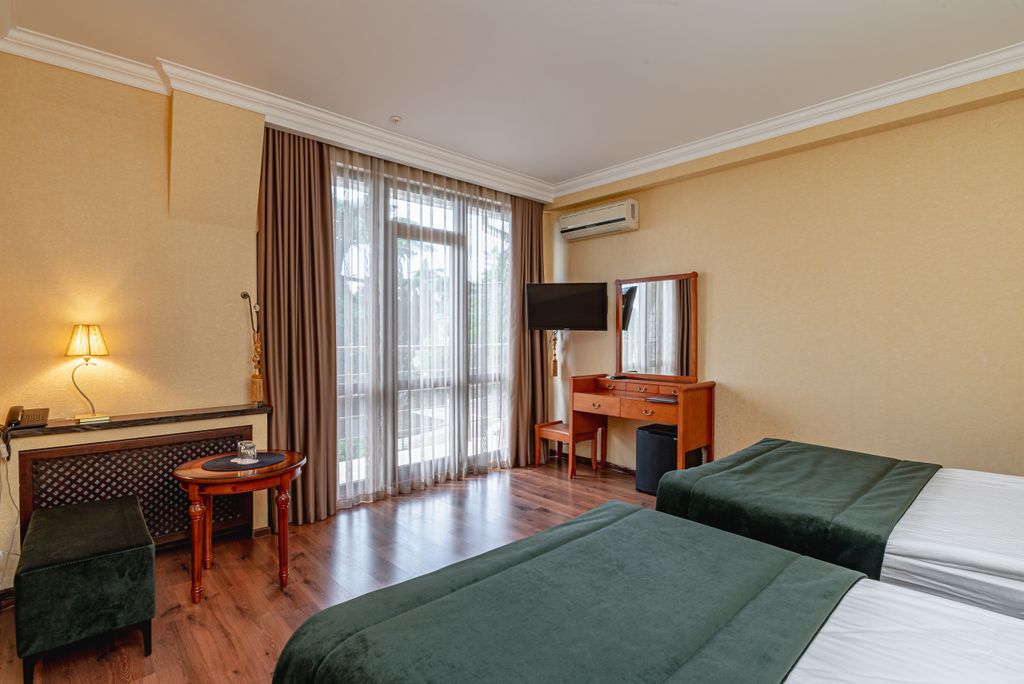 Садовый Бульвар — Двухместный номер с 2 отдельными кроватями стандарт улучшенный