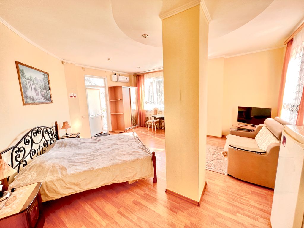 Дом "МиД" — Полулюкс 2.1 - с видом на море