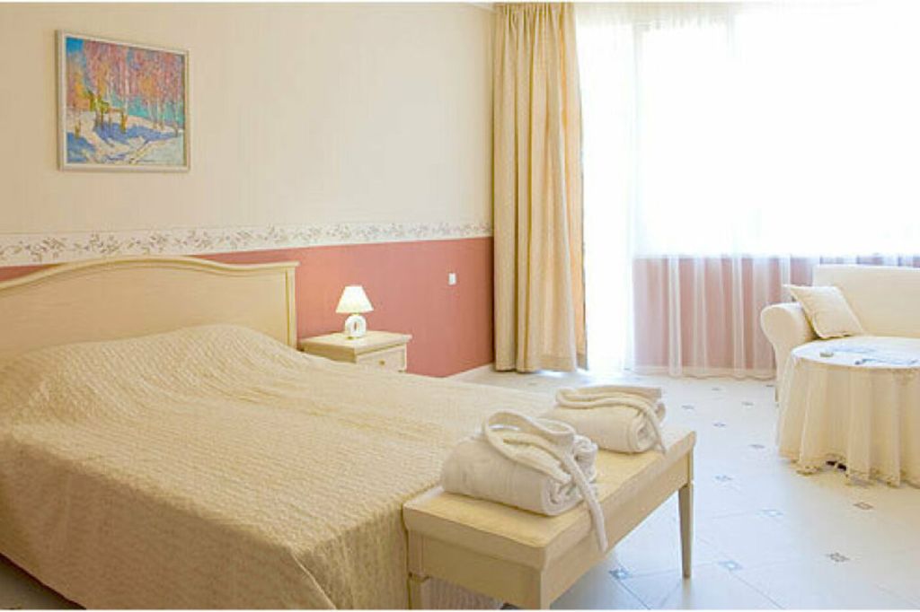 Спарта — Двухместный номер с 1 кроватью с мягкой мебелью Junior Suite