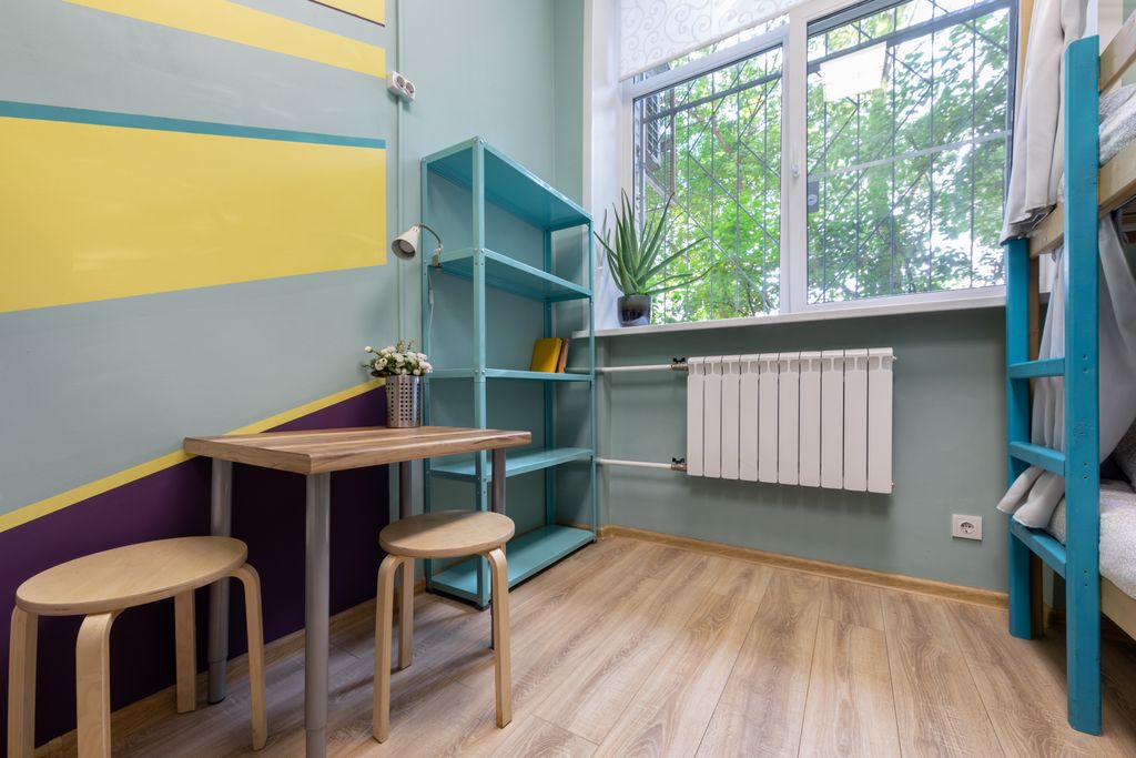 Дип Слип — Многоместный смешанный номер двухъярусная кровать в общем 6 местном